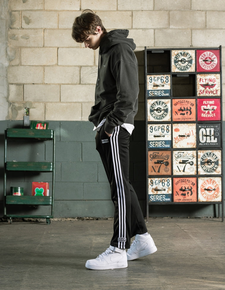 シディスコンマ(SHETHISCOMMA)PIGMENT WASHING HD T