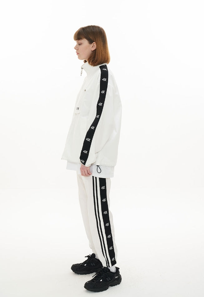 オーワイ(OY) LOGO TAPE JACKET-WHITE