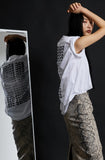 イーエスシースタジオ(ESC STUDIO)  ESC back print T-shirt (white)