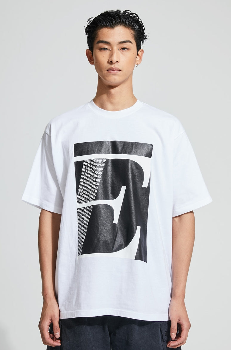 イーエスシースタジオ(ESC STUDIO)   E t-shirt (white)