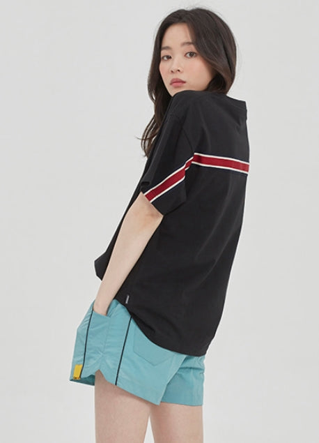 ロマンティッククラウン(ROMANTIC CROWN) FRIDAY BACK LINE TEE_BLACK