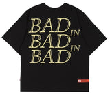 ベドインベド(BADINBAD)  	SERIF FONT TEE_BLACK