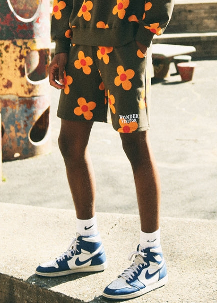 ワンダービジター(WONDER VISITOR) Flower pattern Training pants