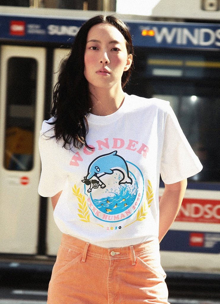 ワンダービジター(WONDER VISITOR) Dolphin T-shirt