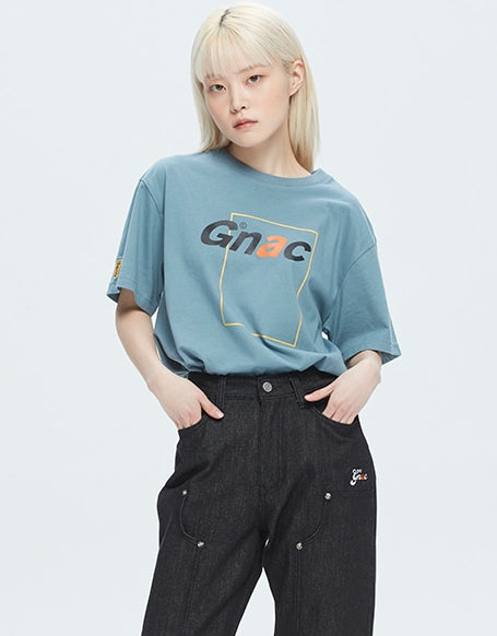 ROMANTIC CROWN(ロマンティック クラウン) GNAC FRAME LOGO TEE_LIGHT BLUE