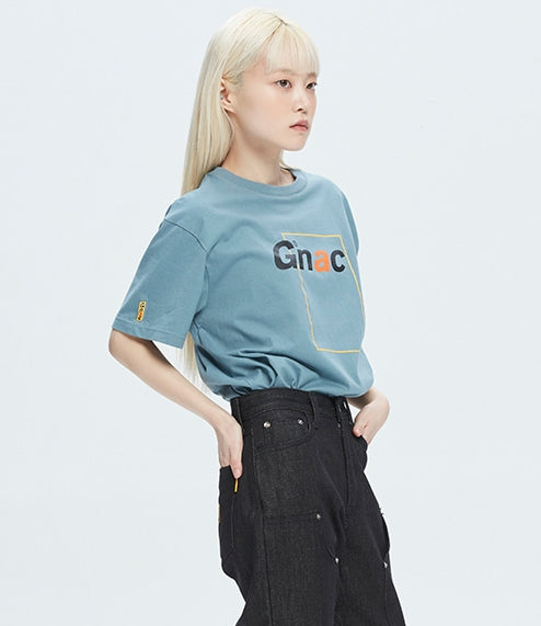 ROMANTIC CROWN(ロマンティック クラウン) GNAC FRAME LOGO TEE_LIGHT BLUE