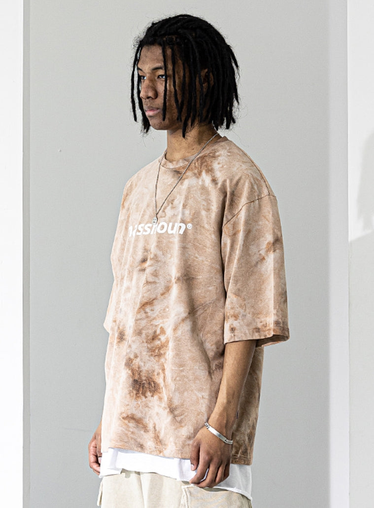 マスノウン(MASSNOUN) SL LOGO TIE-DYE OVERSIZED T-SHIRTS MSNTS009-BG