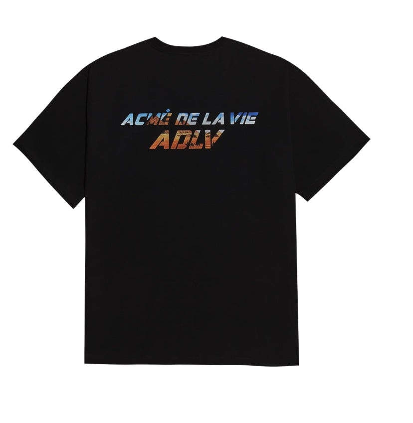 Acme Pyramid アクメドラビ(acme' de la vie) PYRAMID LOGO SHORT SLEEVE T-SHIRT – UNDERSTUDY CLUB
