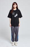 アクメドラビ(acme' de la vie)  TABLET SHORT SLEEVE T-SHIRT BLACK