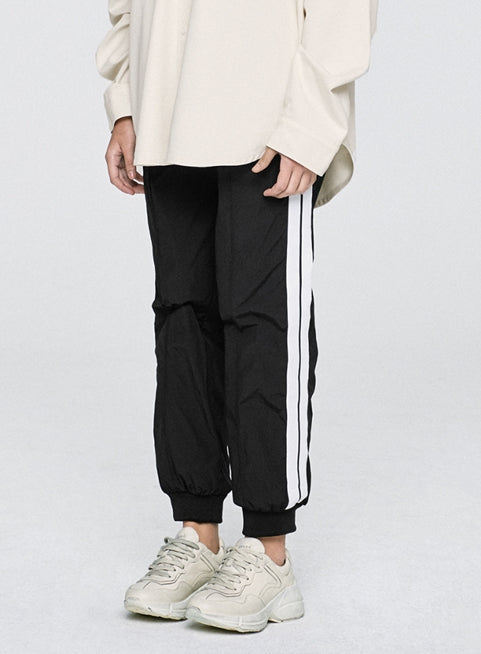 ディープリーク(DPRIQUE)    TRACK JOGGER PANTS - BLACK