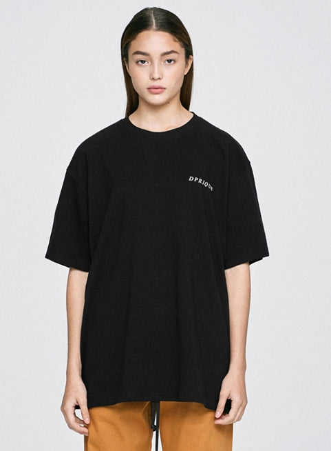 ディープリーク(DPRIQUE)   LOGO T-SHIRT - BLACK