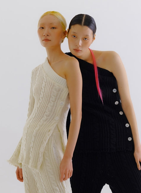 nache(ナチェ) twist knit top