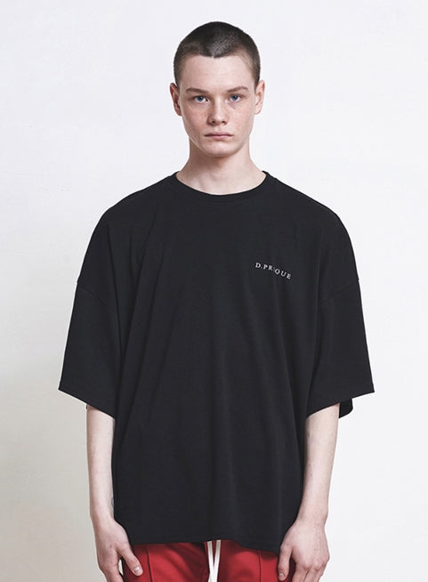 ディープリーク(DPRIQUE) OVERSIZED LOGO T-SHIRT - BLACK