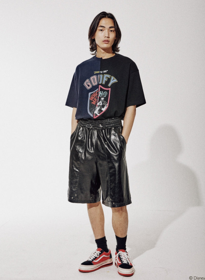 ORDINARY PEOPLE(オーディナリーピープル)  [ORDINARYPEOPLE X DISNEY] HALF&HALF NAVY/BLACK GOOFY SHIELD T-SHIRTS