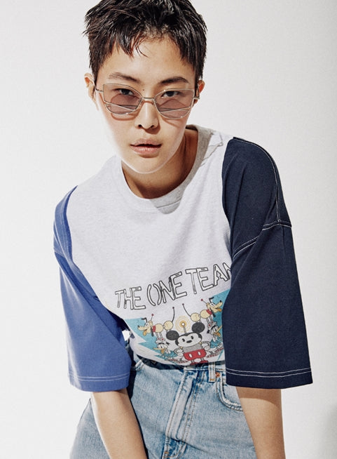 ORDINARY PEOPLE(オーディナリーピープル) [ORDINARYPEOPLE X DISNEY] THE ONE TEAM PURPLE STITCH POINT T-SHIRTS