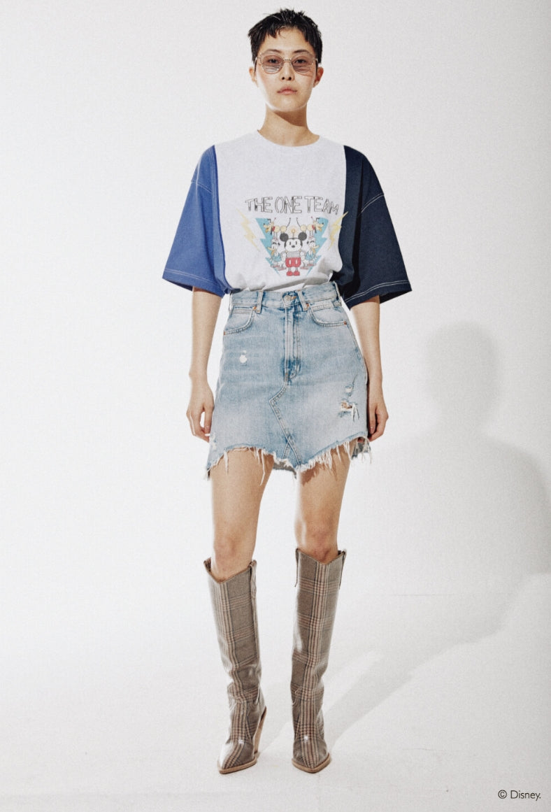 ORDINARY PEOPLE(オーディナリーピープル) [ORDINARYPEOPLE X DISNEY] THE ONE TEAM PURPLE STITCH POINT T-SHIRTS