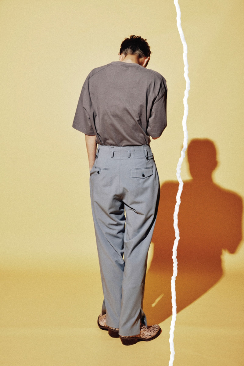 ORDINARY PEOPLE(オーディナリーピープル)     V-CUTTING DETAIL STRING LAYERED CHARCOAL T-SHIRTS