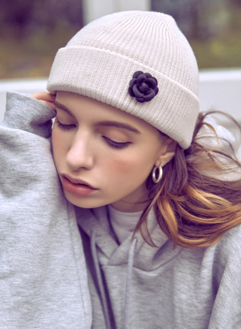 VARZAR(バザール) Camellia watch cap cream