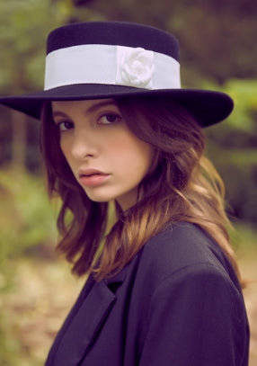 VARZAR(バザール)   Camellia wool boater hat black