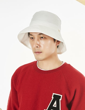 VARZAR(バザール) Wide Brim Rivet Wash Bucket Hat white