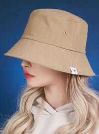 VARZAR(バザール) Herringbone label bucket hat beige