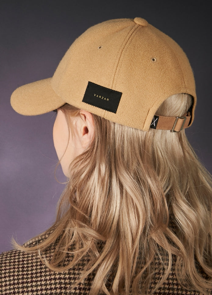 VARZAR(バザール) Side label overfit ball cap beige