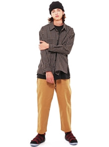 KND(ケイエンド) WIDE CORDUROY BROWN CROP BAND PANTS