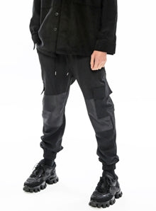KND(ケイエンド) EXCLUSIVE CARGO JOGGER PANTS-K BK
