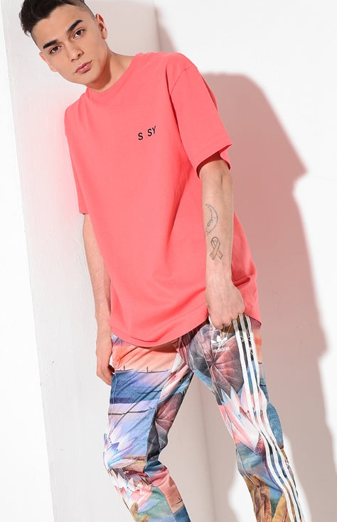 SSY(エスエスワイ)   S SY BASIC LOGO T-SHIRT CORAL