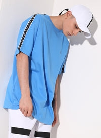 SSY(エスエスワイ)   S SY TAPE LOGO T-SHIRT SKY BLUE