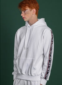 SSY(エスエスワイ)  wide tape hoody white