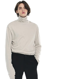 SSY(エスエスワイ)  turtle neck hand warmer sleeve t-shirt ivory