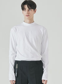 SSY(エスエスワイ)  half neck long sleeve white