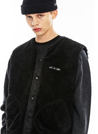 KND(ケイエンド) BOA FUR REVERSIBLE MILITARY VEST-K BK