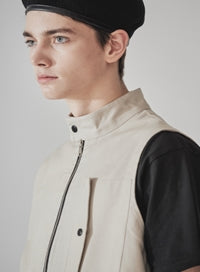 KND(ケイエンド) UTILITY POCKET MID NECK VEST BG