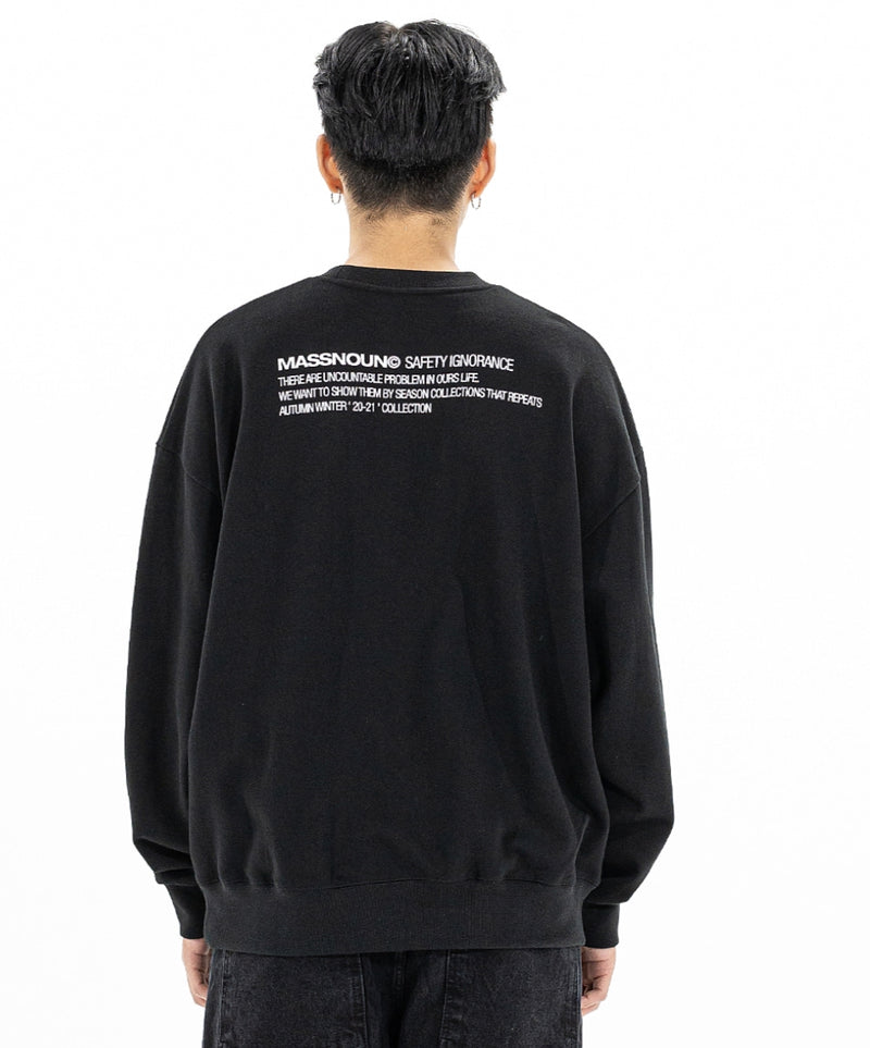 マスノウン(MASSNOUN)  SAFETY IGNORANCE OVERSIZED CREWNECK MFZCR001-BK