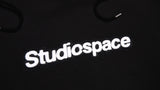 AQO_studiospace(アコスタジオスペース) AQO HOODIE WITH LOGO BLACK