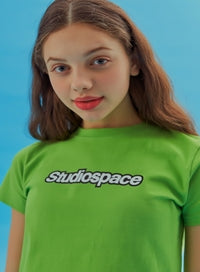 AQO_studiospace(アコスタジオスペース)  AQO CROP WITH LOGO YELLOW GREEN