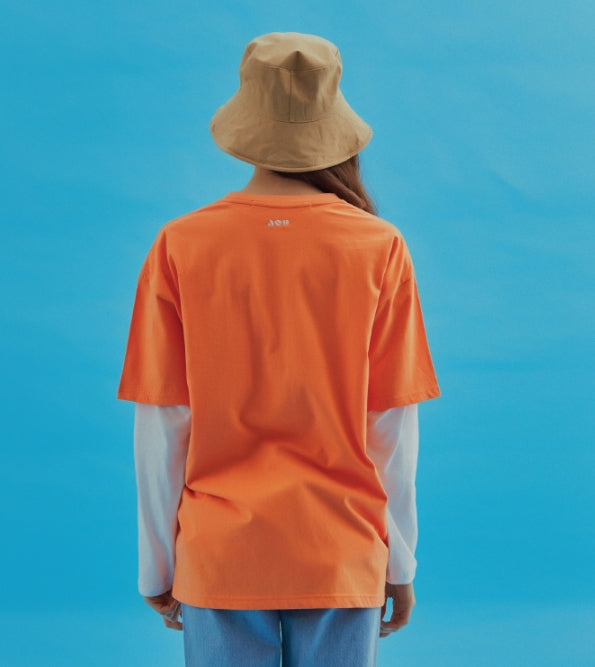 AQO_studiospace(アコスタジオスペース) AQO T-SHIRTS WITH LOGO LIGHT ORANGE