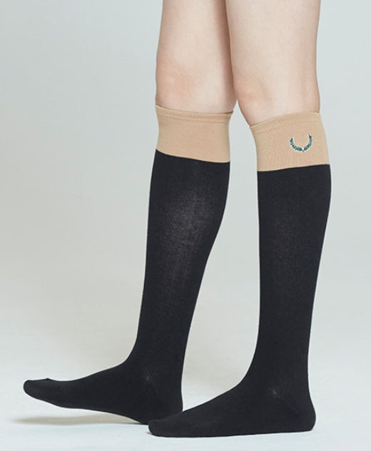 ロマンティッククラウン(ROMANTIC CROWN) LAUREL LOGO KNEE SOCKS_BLACK