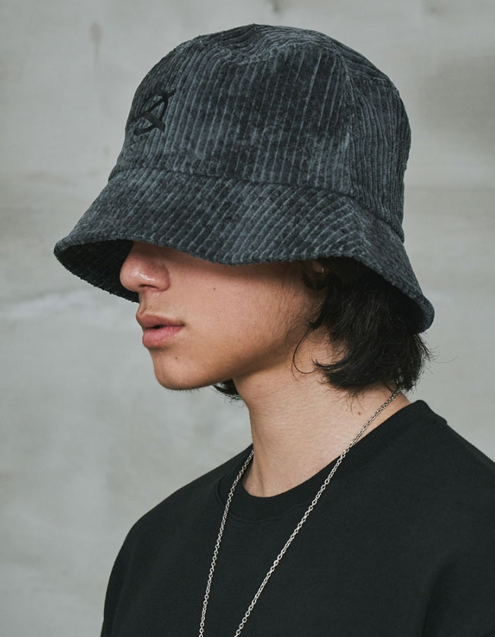 オーワイ(OY) 		TIE-DYE CORDUROY BUCKET HAT-BLACK