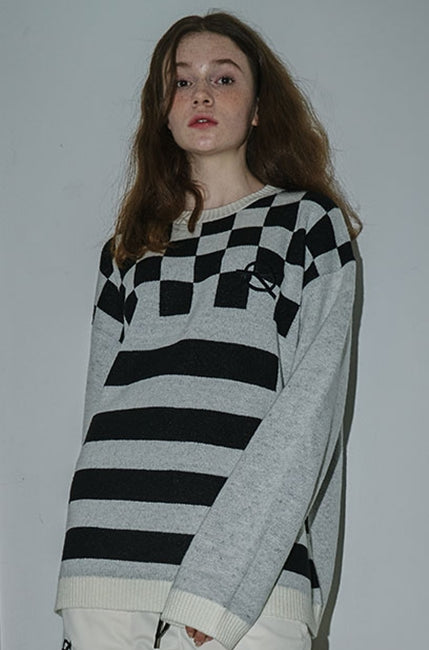 オーワイ(OY) 	MOHAIR CHECK STRIPE KNIT-WHITE