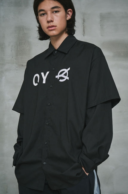 オーワイ(OY) 	LAYERED LOGO SHIRTS-BLACK