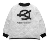 オーワイ(OY) 	PAINTING LOGO QUILTING JACKET-WHITE