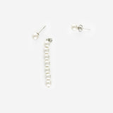 MONDAY EDITION(マンデイエディション) Dropped Pearl Earrings