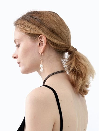 MONDAY EDITION(マンデイエディション)  Ugly Pearl Single Earring