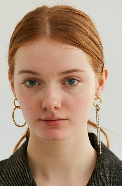 MONDAY EDITION(マンデイエディション)   Chain Knot and Circle Earrings