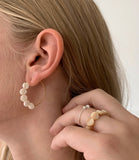 MONDAY EDITION(マンデイエディション)  Half Seashell Earrings
