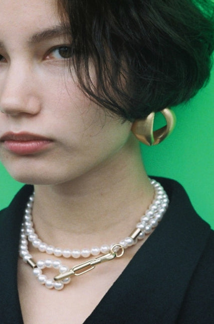 MONDAY EDITION(マンデイエディション)  Big Locking Pearl Necklace