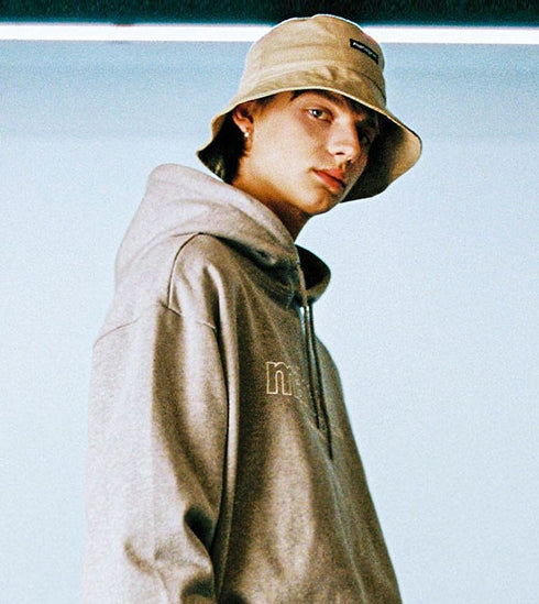 mahagrid (マハグリッド)  BASIC LOGO BUCKET HAT [BEIGE]